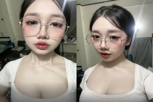 Clip TikTok nàng ngực khủng lộ cảnh ân ái lãng mạn